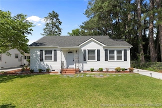 202 Marshall Rd, Fayetteville, NC 28303