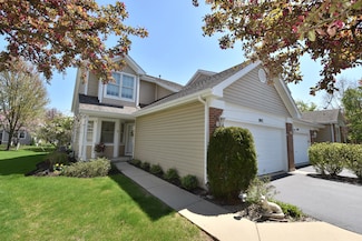 2013 Waverly Cir, Saint Charles, IL 60174