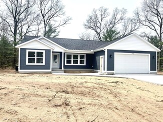 7711 Foxtail Ct, Whitehall, MI 49461