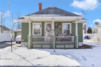 355 Evergreen St, Pawtucket, RI 02861