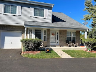 3496 Willowview Ct, Aurora, IL 60504