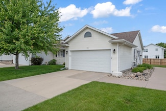 810 NE 5th St, Ankeny, IA 50021