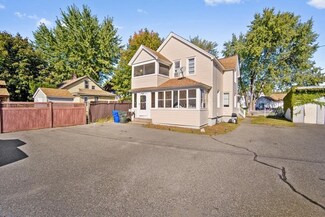 369 Walnut St, Springfield, MA 01105