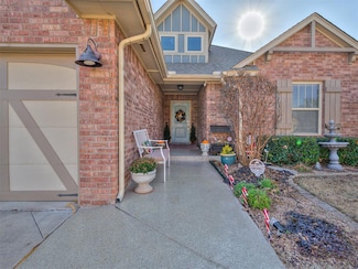 3908 Lakeshire Ridge Ct, Edmond, OK 73034