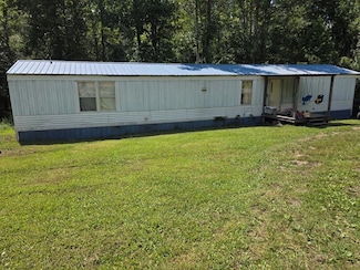 2795 Glade Creek Rd, Sparta, TN 38583