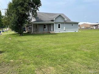 302 State St, Scott City, MO 63780