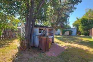 1120 E Ohio Ave, Escondido, CA 92025