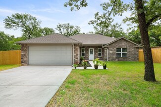 602 Cedar St, Mineral Wells, TX 76067