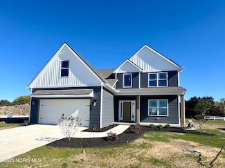 1800 Caleb Ct, Waterville, OH 43566