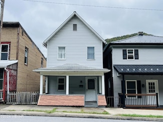 335 Pennsylvania Ave, Renovo, PA 17764