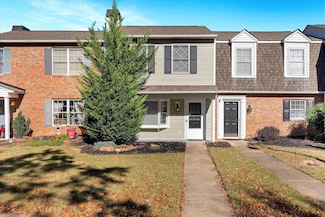 150 Shady Tree Dr, Taylors, SC 29687