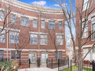 851 N May St Unit A, Chicago, IL 60642
