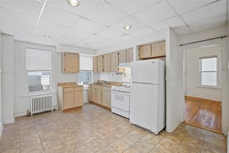 157 Mount Vernon St, Ridgefield Park, NJ 07660