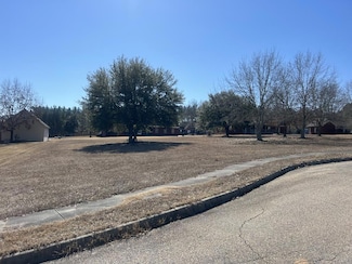 309 Alcan Way, Dothan, AL 36301