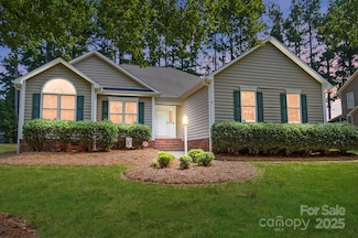 8877 Oldenburg Dr, Mount Pleasant, NC 28124