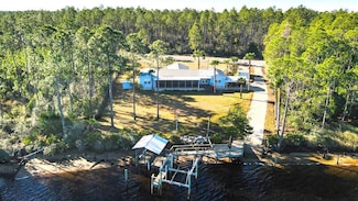 737 Mill Rd, Carrabelle, FL 32322