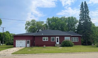 130 Park Ave, Neche, ND 58265
