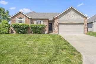 5606 N 6th Ave, Ozark, MO 65721