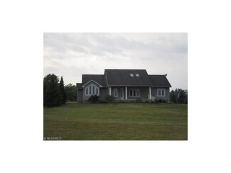 5520 Cadwallader Sonk Rd, Fowler, OH 44418