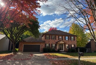 1105 Johnson Dr, Naperville, IL 60540