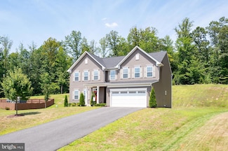 12 Granville Dr, Fredericksburg, VA 22405