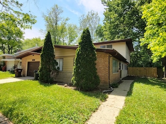 426 Tomahawk St, Park Forest, IL 60466