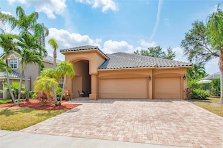 12372 Cascades Pointe Dr, Boca Raton, FL 33428