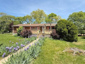 3 Teal Cir, Fairhaven, MA 02719