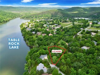 6 White River Cove, Holiday Island, AR 72631