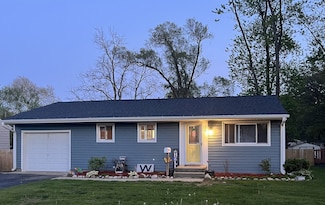 210 E Edgelawn Dr, Plano, IL 60545