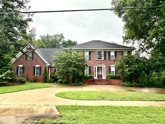 611 S Clifton St, Fulton, MS 38843