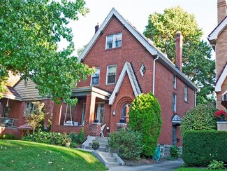 6925 Rosewood St, Pittsburgh, PA 15208