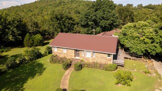 1868 Highway 62 W, Salem, AR 72576