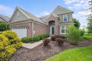758 Sandlewood Dr Unit 758, Chagrin Falls, OH 44023