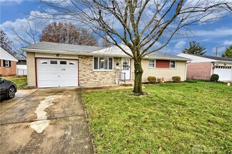 304 Zimmerman St, New Carlisle, OH 45344