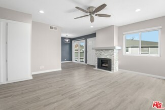 576 Spring Rd Unit 72, Moorpark, CA 93021