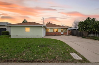 1507 W Locust St, Lodi, CA 95242