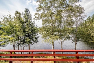 205 Overlook Rd, Milan, NH 03588