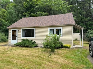 110 Beaverkill Rd, Livingston Manor, NY 12758