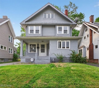 839 Nela View Rd, Cleveland, OH 44112