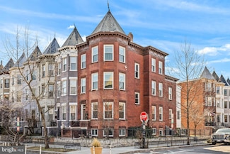 2036 1st St NW, Washington, DC 20001