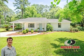 711 Chapman St, Blackshear, GA 31516