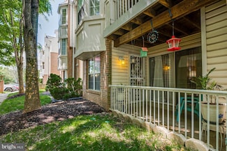 8951 Town Center Cir, Upper Marlboro, MD 20774