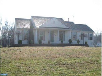 219 Pennsville Auburn Rd, Pedricktown, NJ 08067