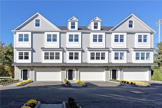 6 The Pointe Unit 6, Rye Brook, NY 10573