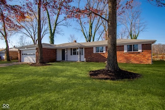 8949 S McGray Dr, Pendleton, IN 46064