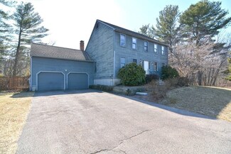 8 Moore Rd, Hopedale, MA 01747
