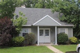 1701-1703 N Reserve St, Muncie, IN 47303