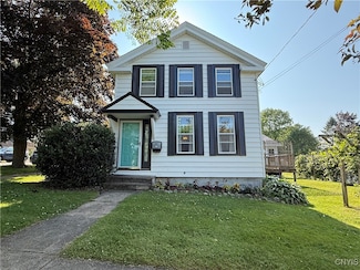 320 W 3rd St, Oswego, NY 13126