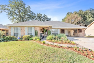 422 Broadmoor Blvd, Lafayette, LA 70503